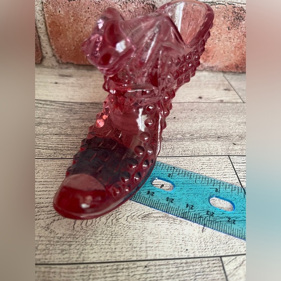 Fenton glass slipper Raspberry Pink - Picture 11 of 13